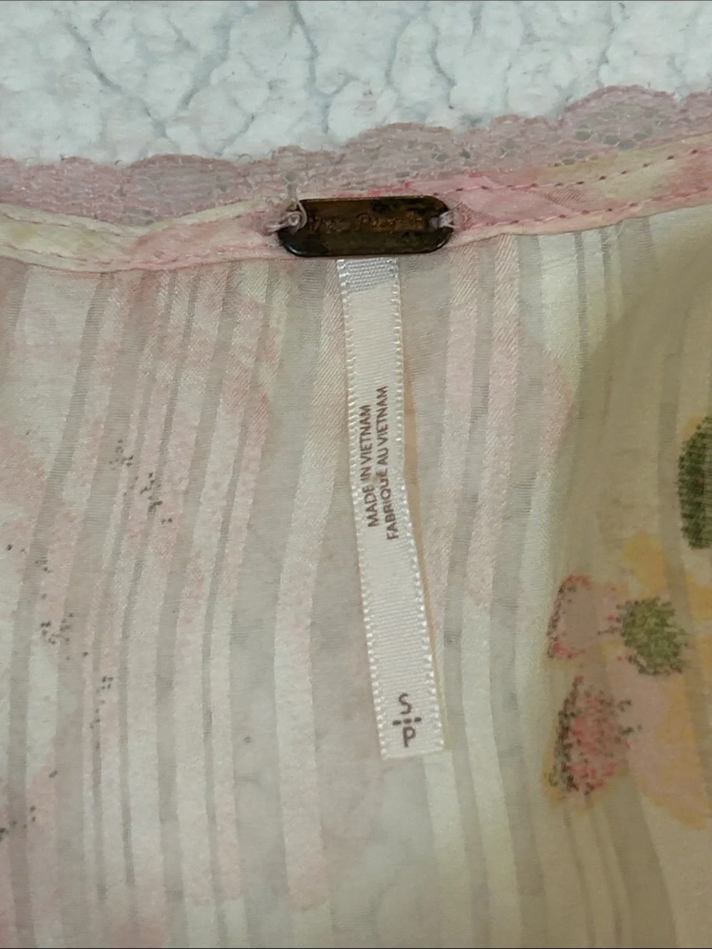 Free People Spring Fling Mini Dress in Tea Combo sz Small Yellow Pink Lace - Picture 6 of 16
